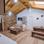 As Casinas Da Figueira By Serendipia Turismo Chata Pobra Do Caraminal
