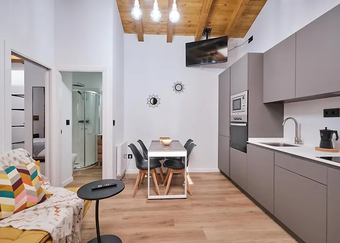 As Casinas Da Figueira By Serendipia Turismo * ポブラ・ド・カラミニャル