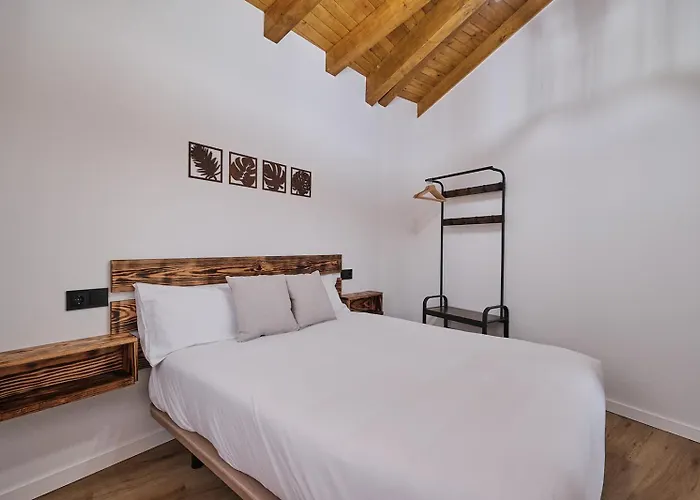 As Casinas Da Figueira By Serendipia Turismo * ポブラ・ド・カラミニャル